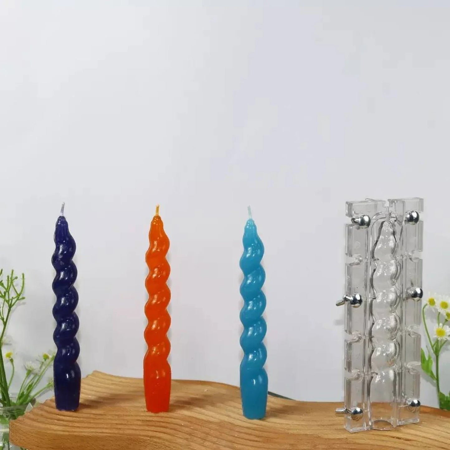 Polycarbonate Twisted Pillar Candle Mold - 18cm x 2cm